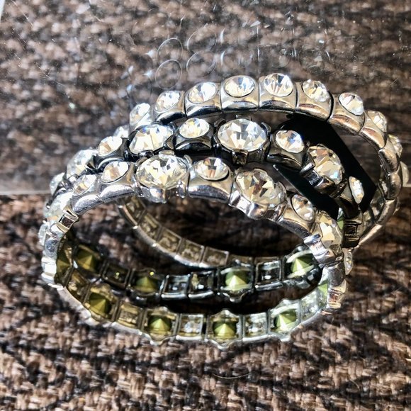 Cache 3 Lot Bundle silver tone stretch bracelets multi size faceted crystals NWT - Picture 2 of 6
